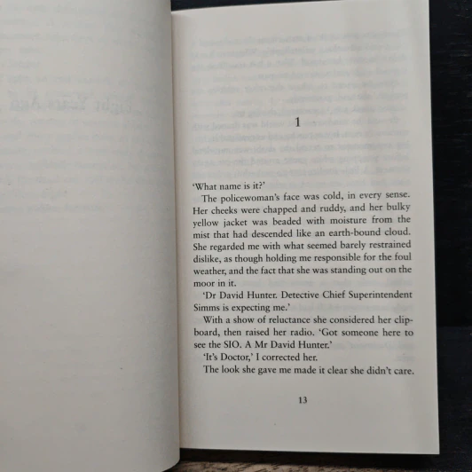 The Calling of the Grave - Simon Beckett รูปที่ 7