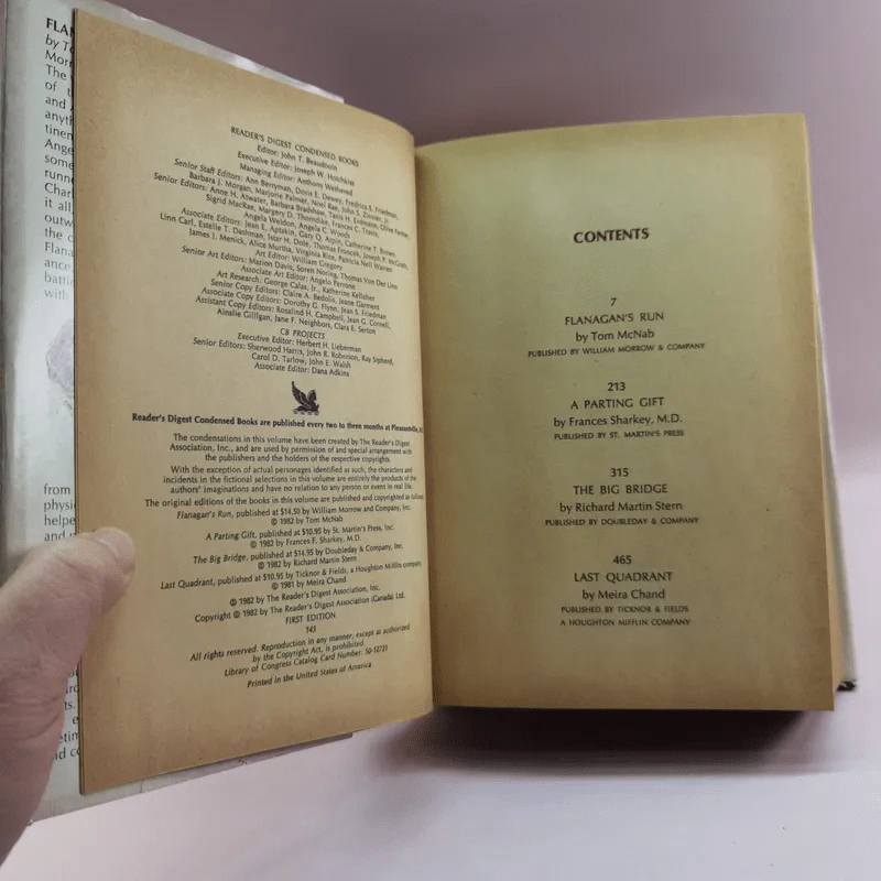 Reader's Digest Condensed Books Volume 4 1982 รูปที่ 8