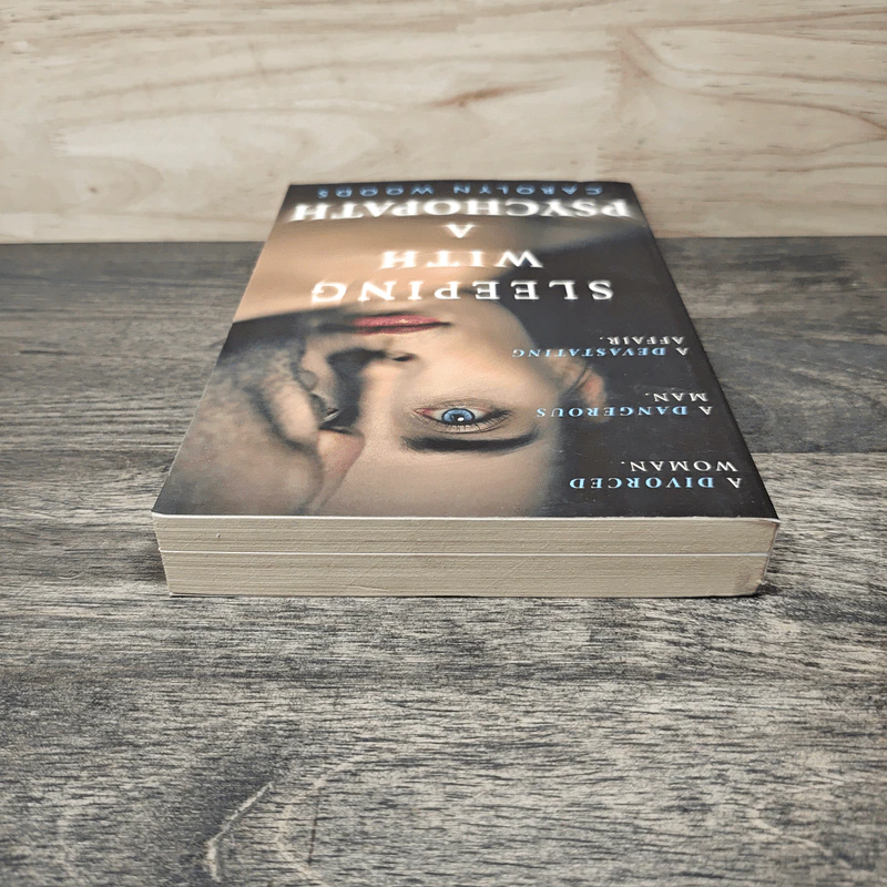 Sleeping with a Psychopath - Carolyn Woods รูปที่ 4