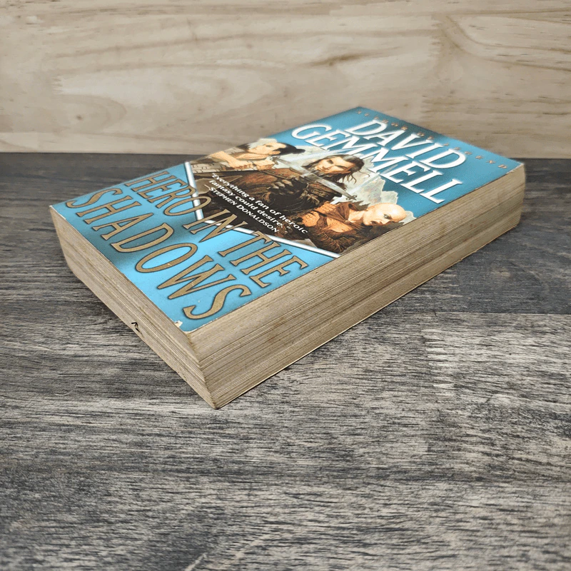 Hero in the Shadows - David Gemmell รูปที่ 3