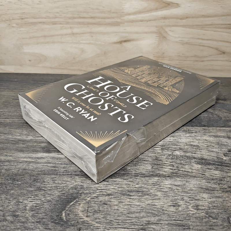 A House of Ghosts - W.C.Ryan รูปที่ 3