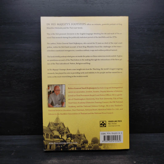 In His Majesty's Footsteps - Vasit Dejkunjorn รูปที่ 2
