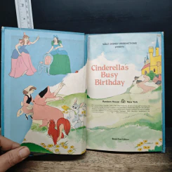 Cinderella's Busy Birthday - Walt Disney Productions รูปที่ 6