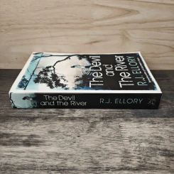 The Devil and The River - R.J.Ellory รูปที่ 2