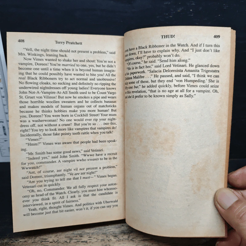 Going Postal - Terry Pratchett รูปที่ 8