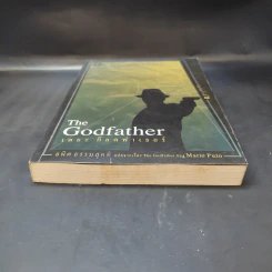 The Godfather เดอะก๊อดฟาเธอร์ - Mario Puzo เขียน, ธนิต ธรรมสุคติ แปล รูปที่ 4