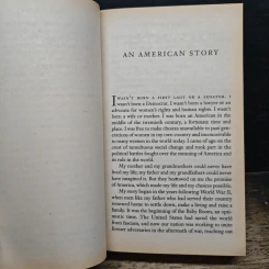 บันทึก ฮิลลารี คลินตัน Living History Hillary Rodham Clinton รูปที่ 9
