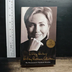 บันทึก ฮิลลารี คลินตัน Living History Hillary Rodham Clinton
