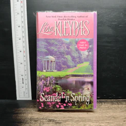 Scandal in Spring - Lisa Kleypas