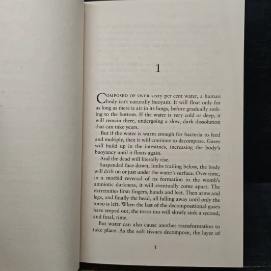 The Restless Dead - Simon Beckett รูปที่ 7