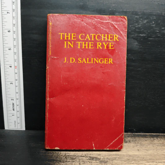 The Catcher in the Rye - J. D. Salinger รูปที่ 1