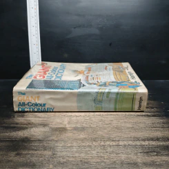 The Giant All-Colour Dictionary รูปที่ 3