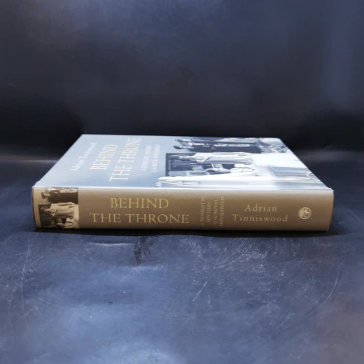 Behind the Throne - Adrian Tinniswood รูปที่ 3