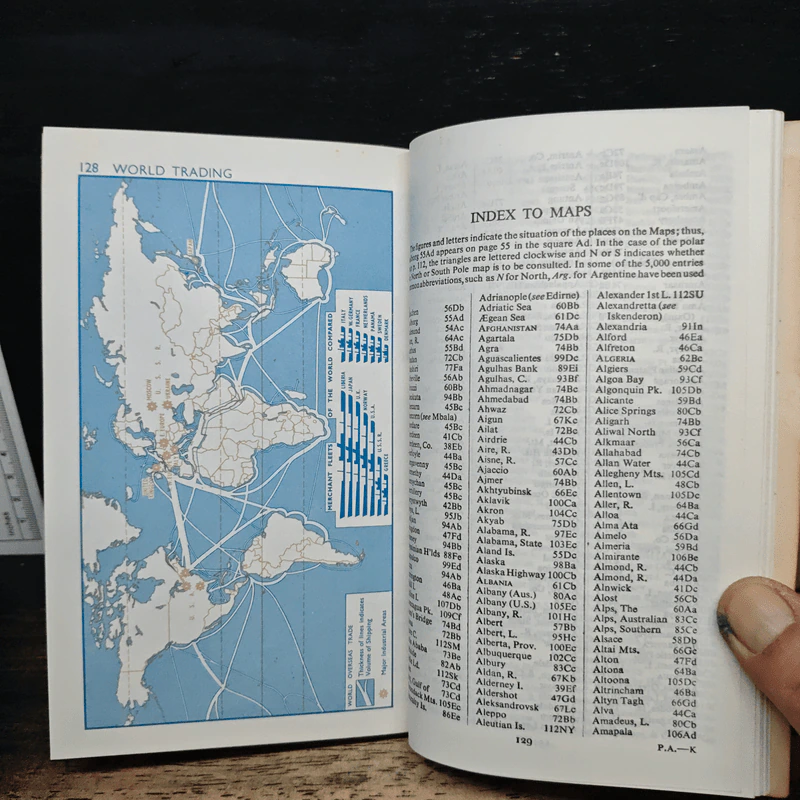 Thai Watana Panich Collins Pocket Atlas รูปที่ 11