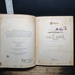 Descendants: Mal's Spell Book รูปที่ 7