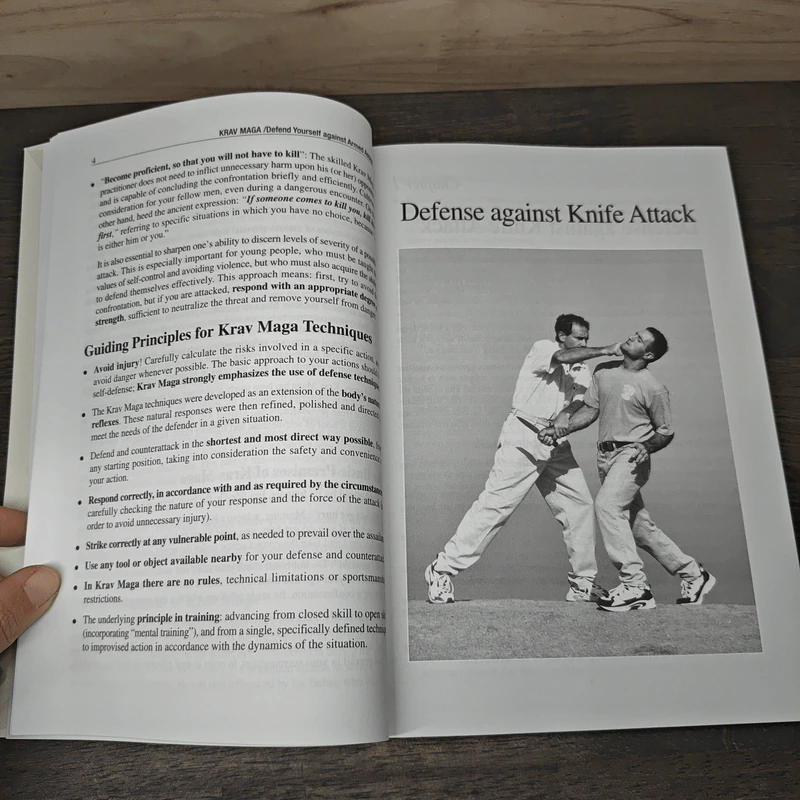 How to Defend Yourself Against Armed Assault - Eyal Yanilov รูปที่ 8