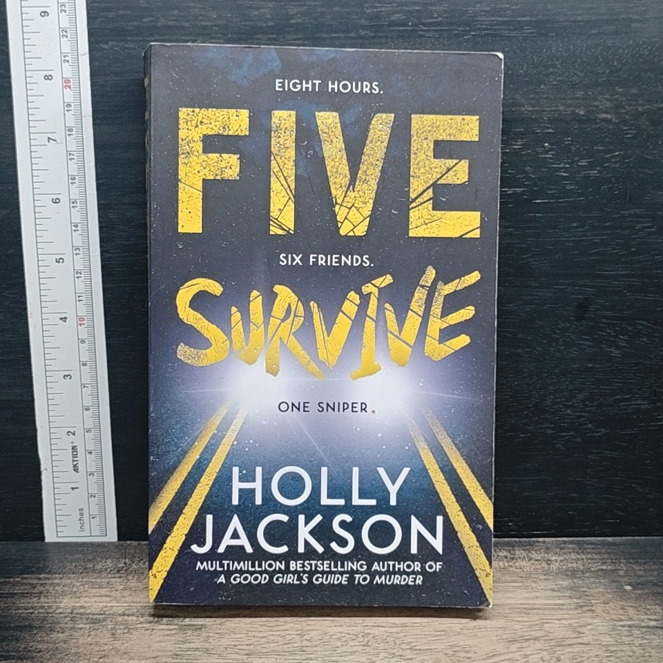 Five Survive รูปที่ 1