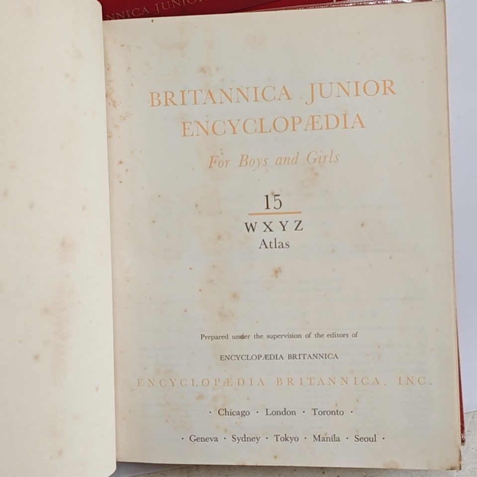 หนังสือ Britannica Junior Encyclopedia ฉบับวินเทจครบชุด 15 เล่ม รูปที่ 8