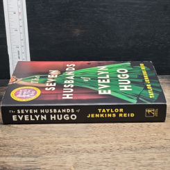 หนังสือ The Seven Husbands of Evelyn Hugo รูปที่ 4
