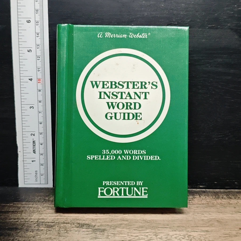 หนังสือ Webster's Instant Word Guide 35,000 Words Spelled And Divided รูปที่ 1