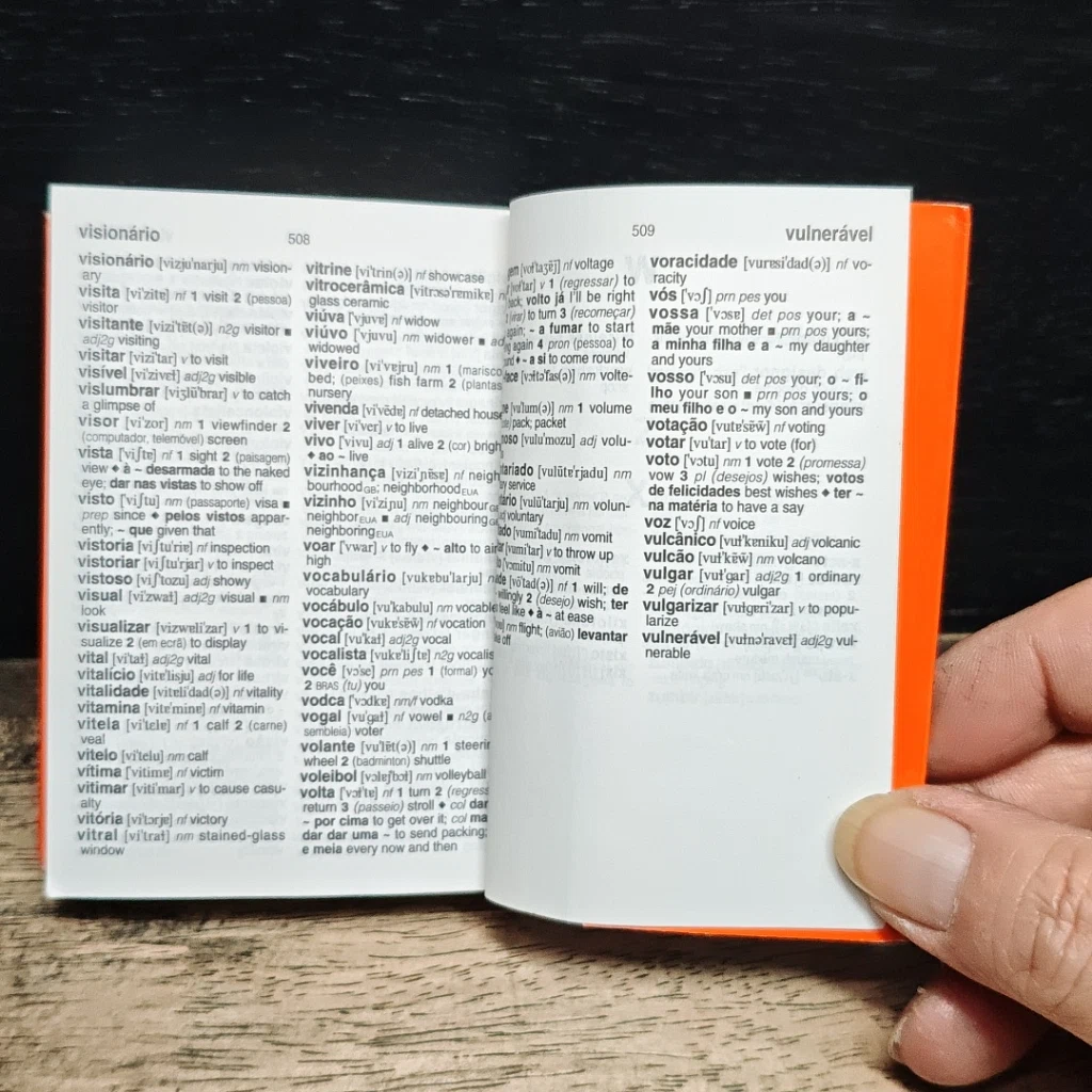 Dicionário Mini: Inglês-Português รูปที่ 8