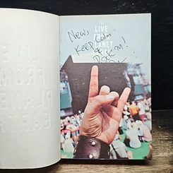 หนังสือ Live From Planet Earth สดจากโลกมนุษย์ รูปที่ 6