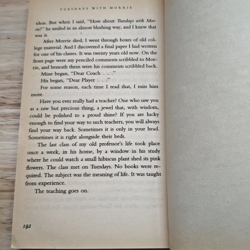 หนังสือ Tuesdays with Morrie: An Old Man, a Young Man, and Life's Greatest Lesson รูปที่ 8