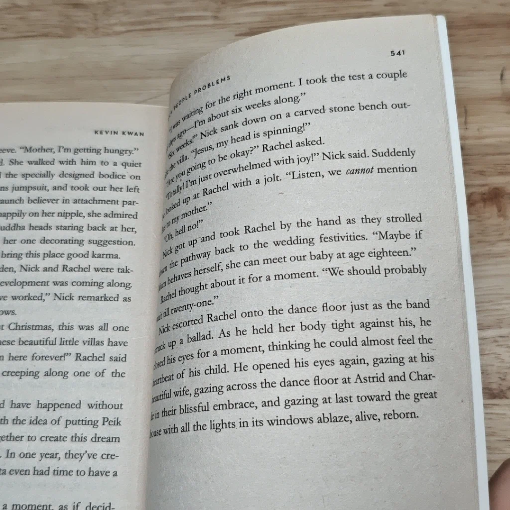 หนังสือ Rich People Problems รูปที่ 8