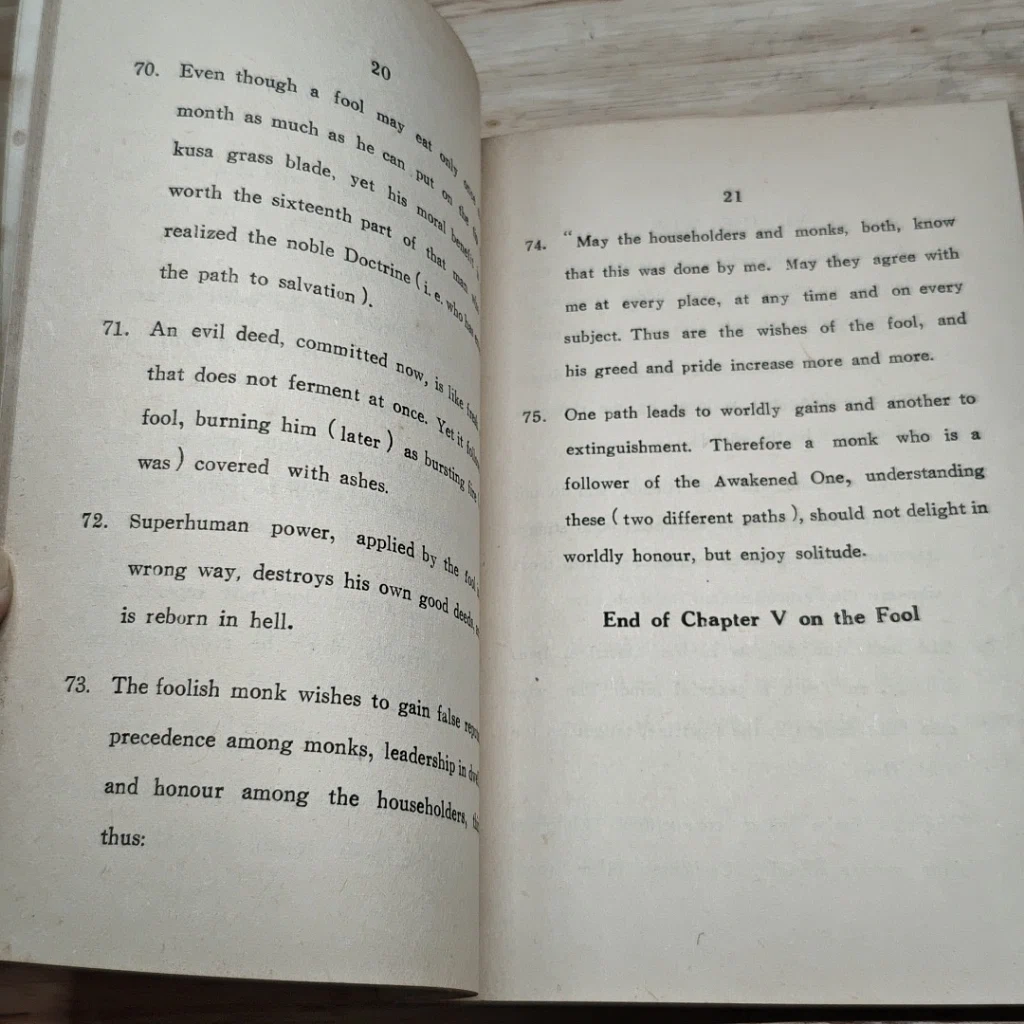 หนังสือ The Dhammapada รูปที่ 8