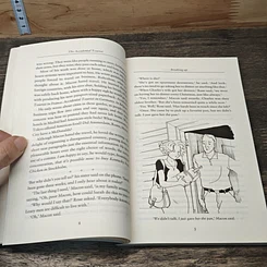 หนังสือ The Accidental Tourist by Anne Tyler รูปที่ 7