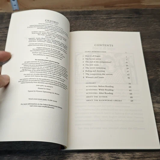 หนังสือ Who, Sir? Me, Sir? Oxford Bookworms 3 รูปที่ 6