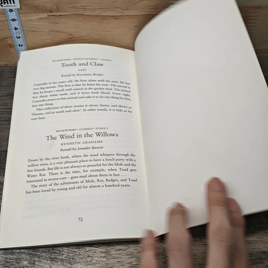 หนังสือ Who, Sir? Me, Sir? Oxford Bookworms 3 รูปที่ 8