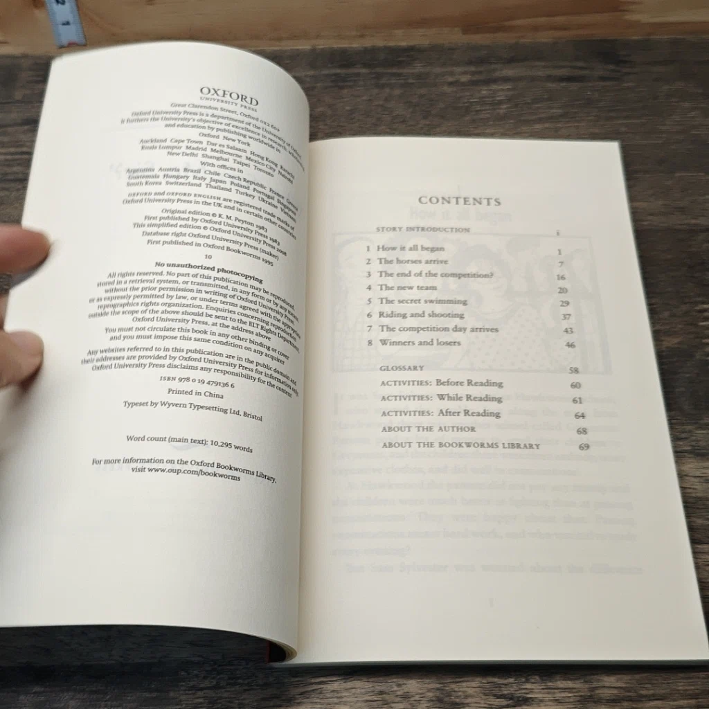 หนังสือ Who, Sir? Me, Sir? Oxford Bookworms 3 รูปที่ 6