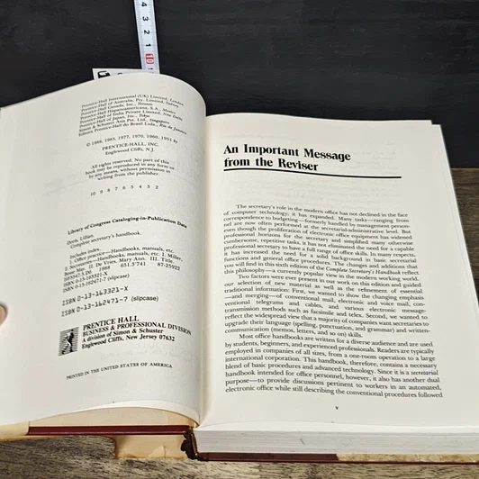 หนังสือ Complete Secretary’s Handbook รูปที่ 6
