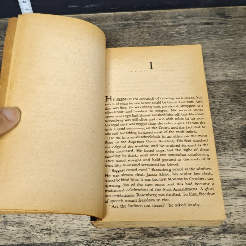 หนังสือ The Pelican Brief รูปที่ 7