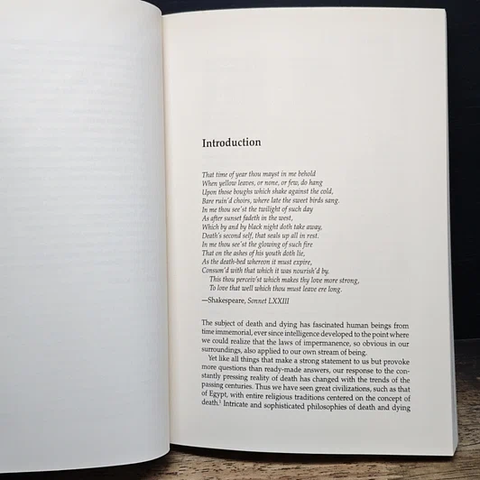 หนังสือ Living in the Face of Death รูปที่ 8