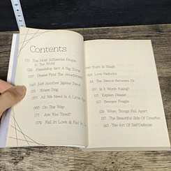 หนังสือ Everybody Hurts รูปที่ 8