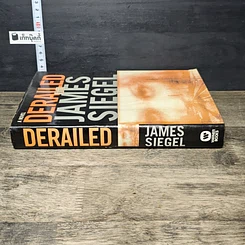 หนังสือ Derailed รูปที่ 2