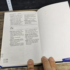 หนังสือ Little Oxford Thesaurus รูปที่ 8