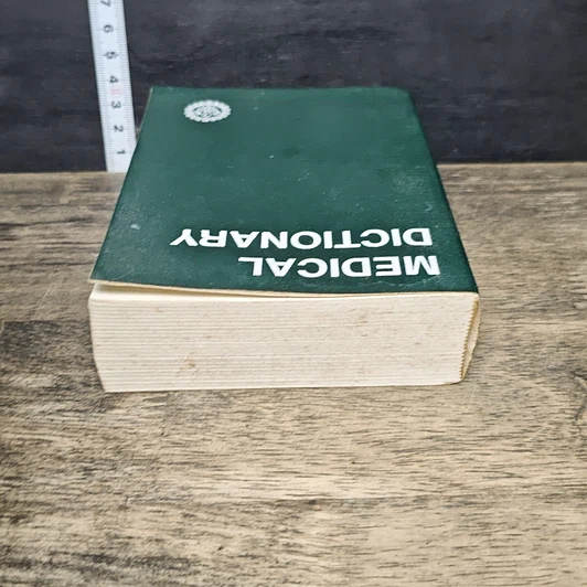 หนังสือ Medical Dictionary รูปที่ 4