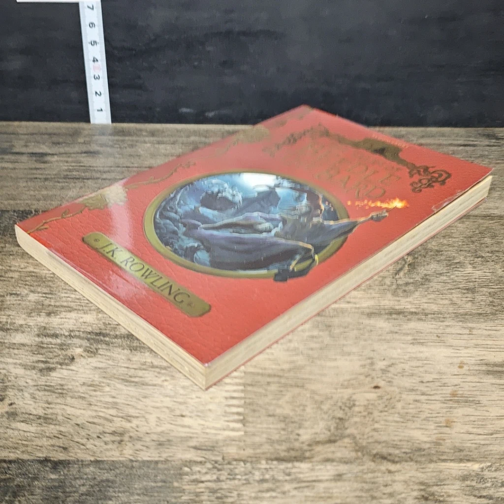 หนังสือ The Tales of Beedle the Bard รูปที่ 3
