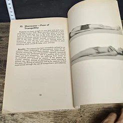 หนังสือ Yoga Against Spinal Pain รูปที่ 10