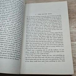 หนังสือ A Tale of Two Cities รูปที่ 8