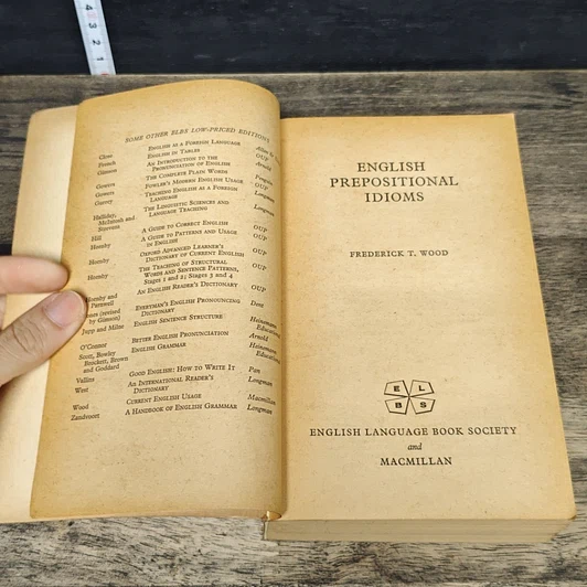 หนังสือ English Prepositional Idioms รูปที่ 7