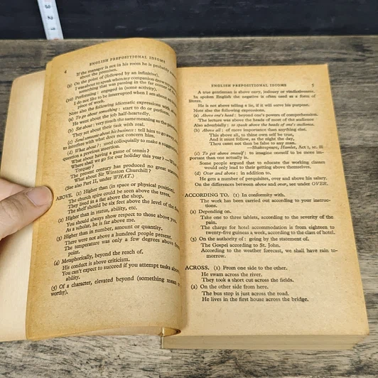 หนังสือ English Prepositional Idioms รูปที่ 8