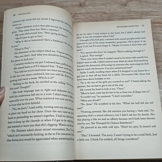 หนังสือ Entwined with You รูปที่ 7