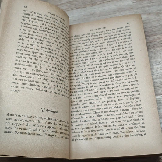 หนังสือ A Book of English Essays รูปที่ 8