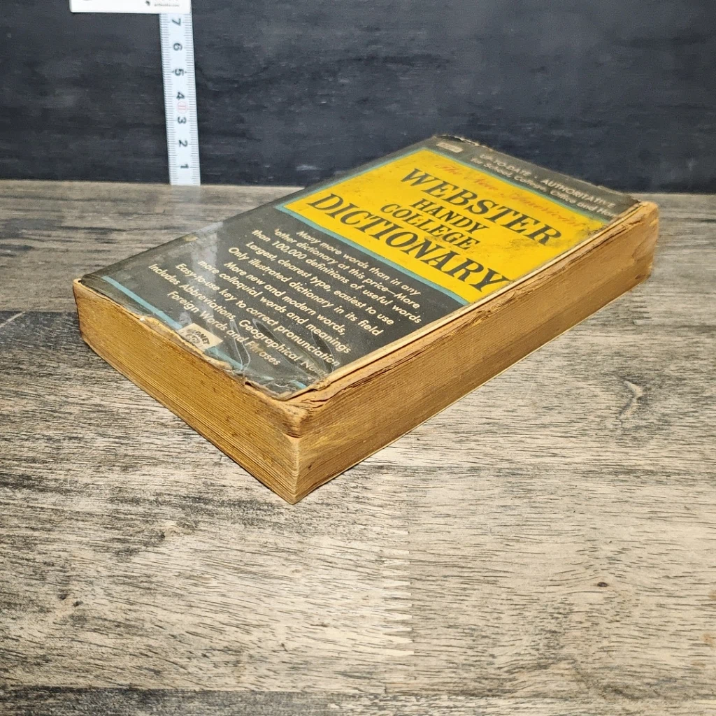 หนังสือ The New American Webster Handy College Dictionary รูปที่ 3