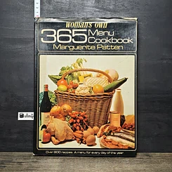 หนังสือ Woman's Own 365 Menu Cookbook