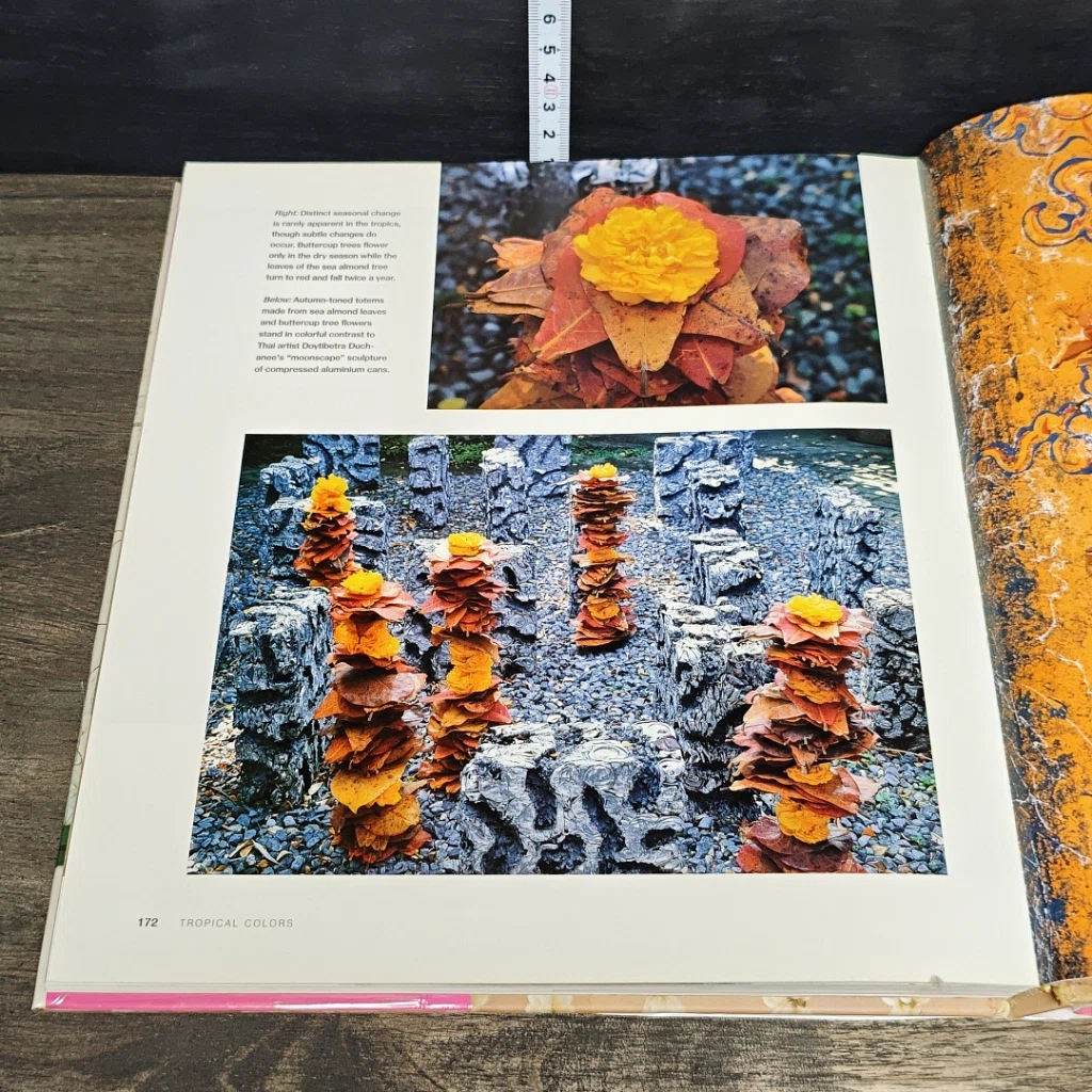 หนังสือ Tropical Colors The Art of Living with Tropical Flowers รูปที่ 9